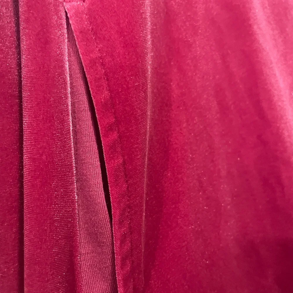 Lands' End Deep Pink Velvet Dress NWOT - Picture 4 of 6